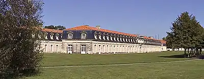 La Corderie Royale côté Charente, partie centrale.