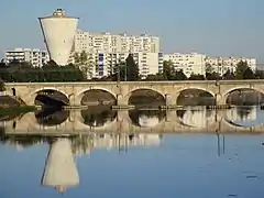 Vue du quartier depuis le pont du Sanitas.