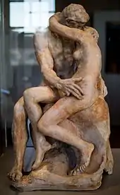 Le Baiser, terre-cuite, original de Rodin vers 1881-1882, musée Rodin, Paris.