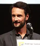 Rodrigo Santoro interprète Paulo.