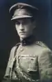 Roger de Prelle de la Nieppe (1895-1953), lieutenant au premier régiment de carabiners aux troupes coloniales, capitaine d'infanterie honoraire, commandant de la garde militaire de Belgique à Pékin.