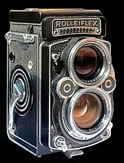 Le Rolleiflex, appareil emblématique d'une époque.