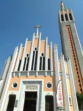 Église Notre-Dame-de-Lourdes