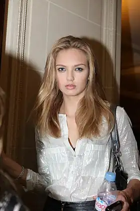 Romee Strijd en 2011.