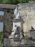 Le monument aux morts.