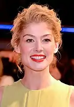 Rosamund Pike en décembre 2012 à l'avant-première du film à Stockholm.