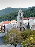 Vue du chevet et clocher.