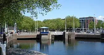 Oude Noorden/Crooswijk. Zaagmolenbrug