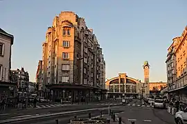 Vue de la gare, depuis la rue Jeanne-d'Arc.