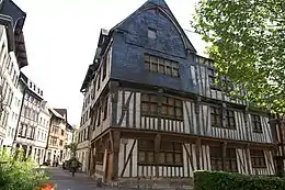 Maison des Quatre frères Aymon (musée de l'Éducation), Rouen.