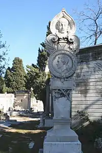 Tombe de Louis Rouffe, Marseille, cimetière Saint-Pierre.