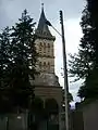 Accès à l'église Saint Jacques et au cimetière