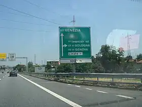 La E64 près de Milan