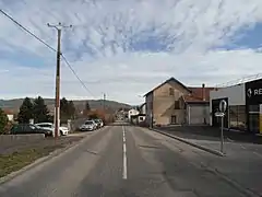 Route de Grenoble à Châbons.