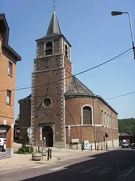 L'église Notre-Dame de l'Assomption à Roux.
