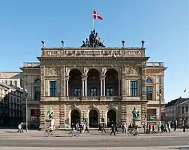 Le Théatre royal, siège du Ballet royal.