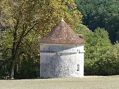 Son pigeonnier.