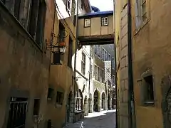 Rue Basse du Château.