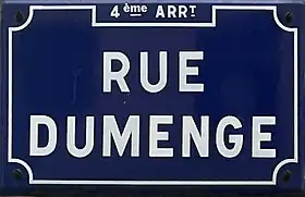 Voir la plaque.