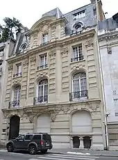 Immeuble du 16 rue Octave-Feuillet à Paris (1901).