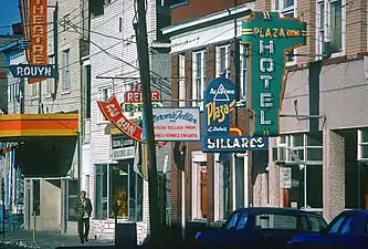Rue commerciale de Rouyn dans les années 1970.