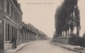 Rue de Marcq-en-Barœul et le muret du cimetière du Centre en 1908.