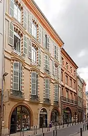 Façade de l'hôtel de Viallar (1748).