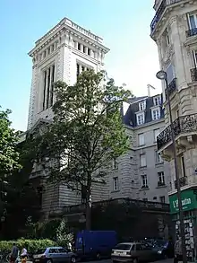 La tour de l'ancienne École polytechnique.