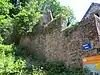 Ruines de la tour de Gabelle et un pan de mur, chaussée des Forges, n° 4