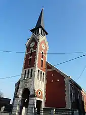 Photographie montrant l'église de Rumilly-en-Cambrésis