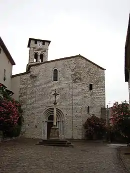 L'église Saint-Pierre.