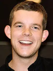 Russell Tovey incarne Harry Doyle
