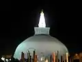 Le stupa de nuit