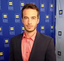 Description de l'image Ryan Carnes 15.jpg.