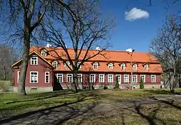 Le bâtiment principal du manoir de Särevere.