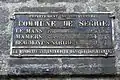 Plaque de cocher d'identité communale dans la rue Pierreuse.