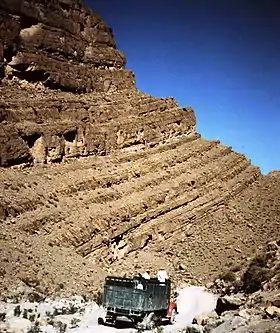 Séquences émersives métriques à hectométriques (accélération de la subsidence) dans le Lias moyen du Sud du Haut Atlas (Todhra), Maroc.