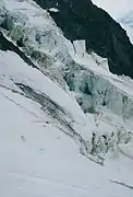 Sérac dans le massif du Mont-Blanc