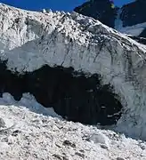 Sérac sur le glacier des Bans, massif des Écrins