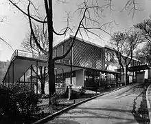 Pavillon japonais de l'exposition universelle de Paris réalisé par Junzō Sakakura (1937).