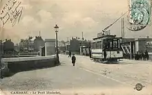 Vue ancienne d'un tramway, Pont Michelet