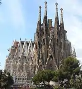 Sagrada Família de Barcelone (1882-non achevée).
