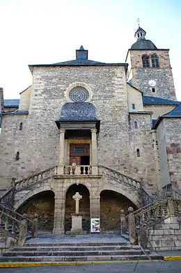 Église Saint-Geniez de Saint-Geniez-d'Olt