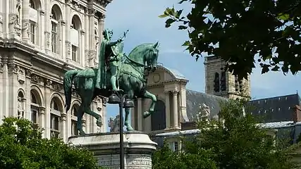 Statue équestre d'Étienne Marcel.