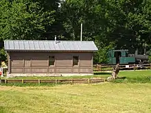 vue de l’ancienne gare de la crémaillère et de la locomotive