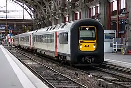 Description de l'image SNCB AM96 441, Lille Flandres (14712705326).jpg.