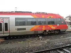 Détail de la livrée TER Languedoc-Roussillon sur une B 81500.