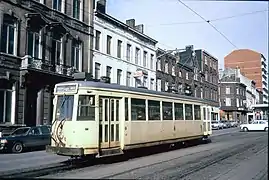 22 janvier 1980 Motrice type S sur la ligne 90 au terminus de Charleroi Eden.