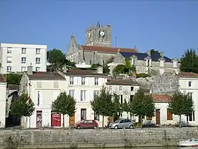 Saint-Savinien