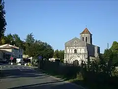 Église Saint-Césaire de Saint-Césaire